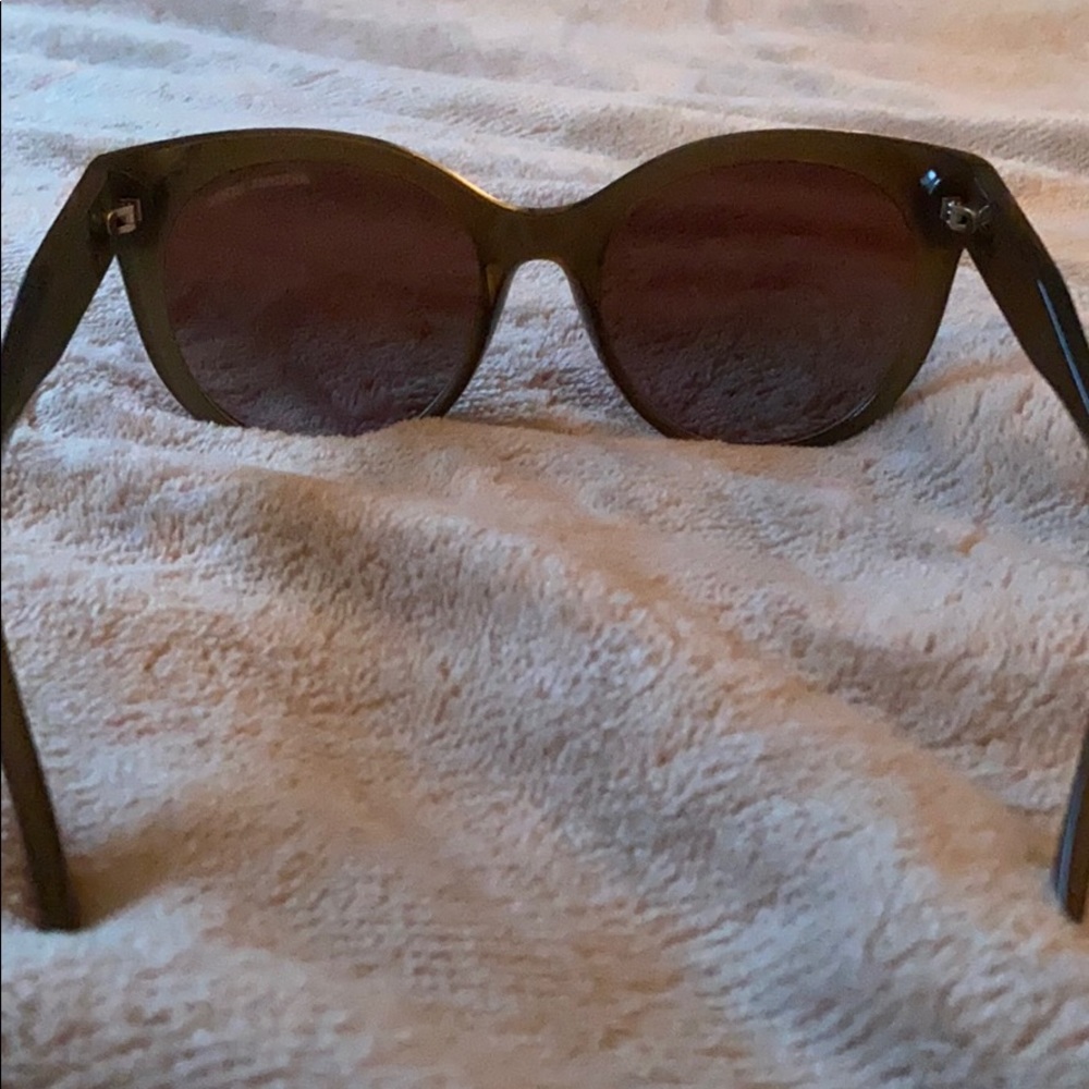 michael kors sunglasses w/ case - Picture 5 of 6